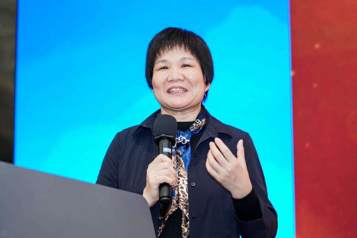 伟德国际victor1946谢曼华书记致辞