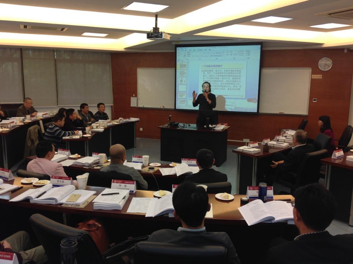 同学进行案例分享