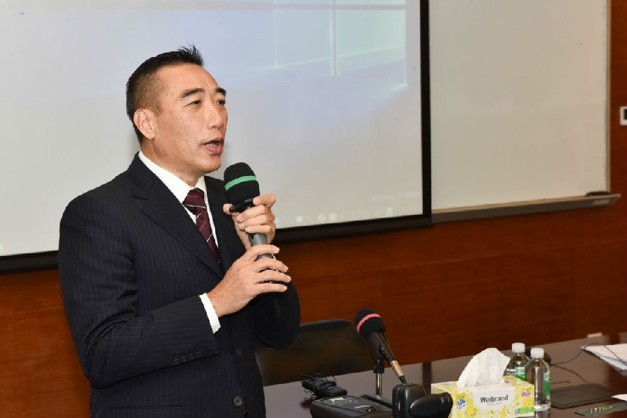 02级曾毓昌员工当选EMBA员工理事会执行会长发表感言