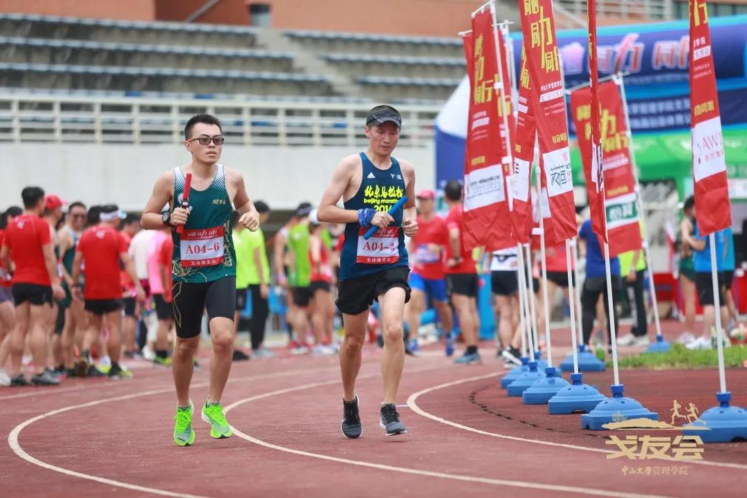 看身材还以为一群专 业运动员在PK